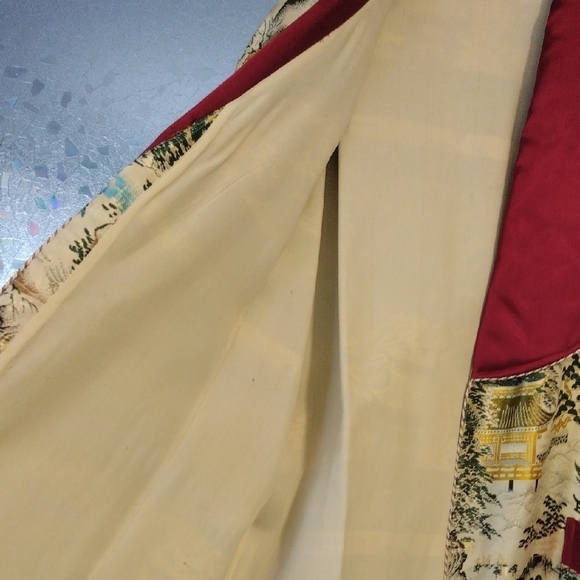 Vintage Japanese Smoking Jacket - Picture 11 of 17